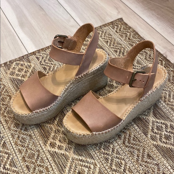 Soludos Brown Espadrilles Slip-On Shoes - Picture 1 of 10